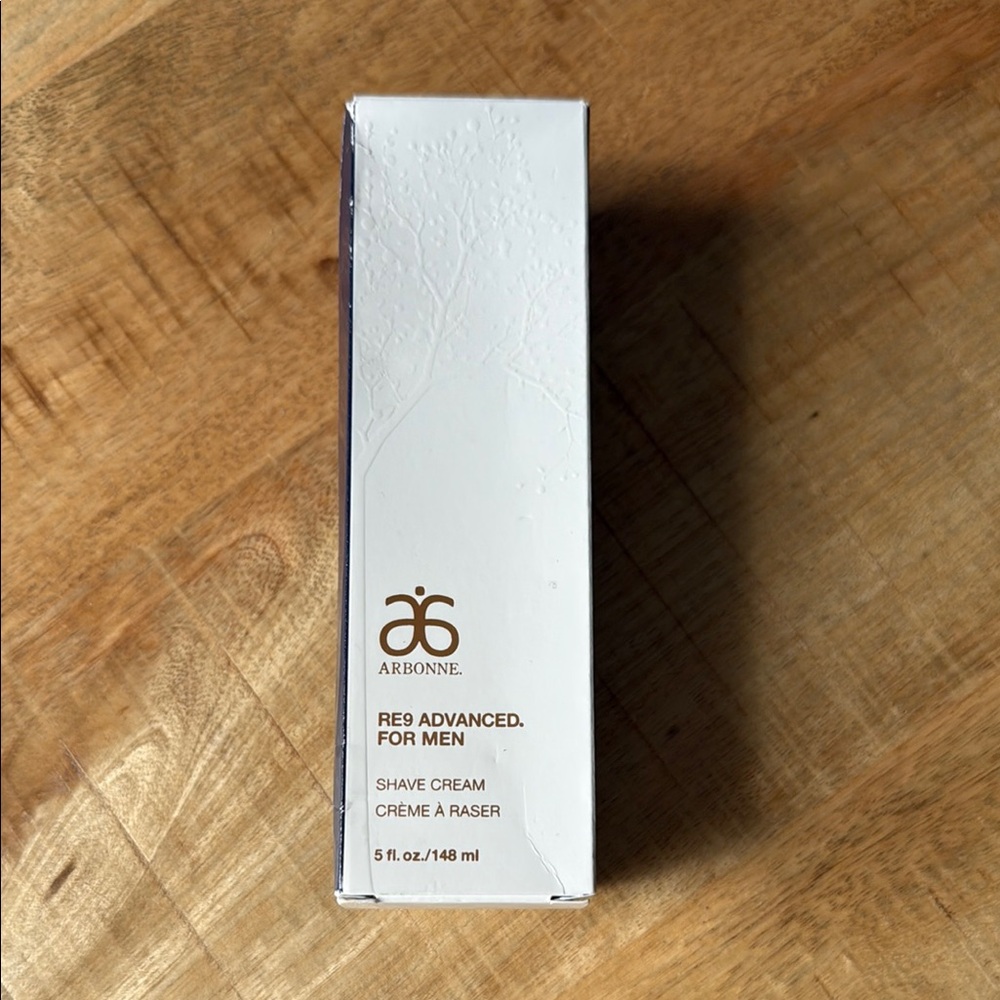 Arbonne RE9 Advanced Shave Cream for Men - White and Gold
